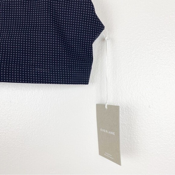 Everlane Perform Sports Bra Lightweight Compression Navy Polka Dots Size XS NWT - Picture 7 of 8